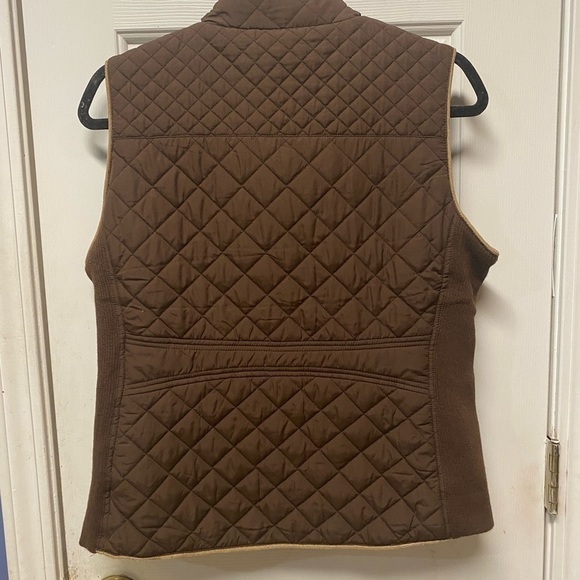 Active USA Quilted Padded Vest, Brown
Size M - Picture 8 of 9